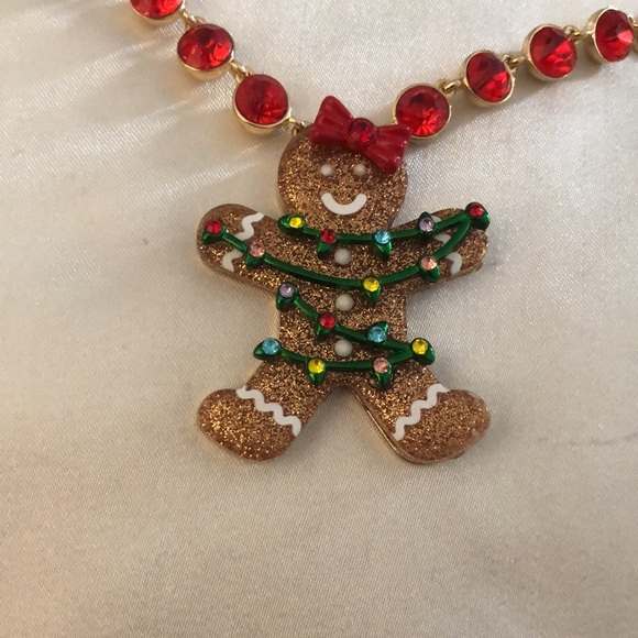 Betsey Johnson Jingle Bell Bling Gingerbread Tangled In Lights Pendant Necklace - Picture 10 of 12